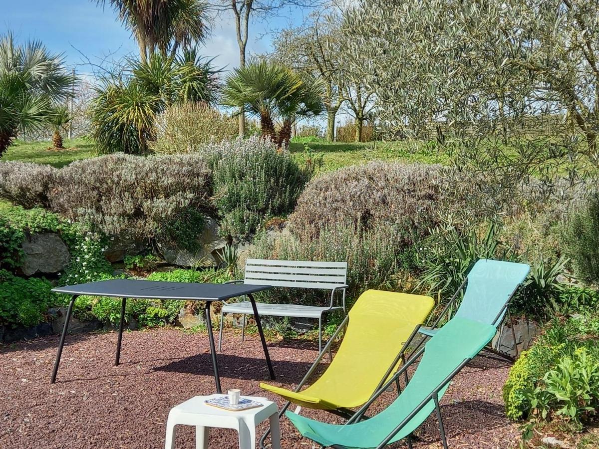 Havre de paix et jardin tropical. Chambre privée Le Rheu Extérieur photo